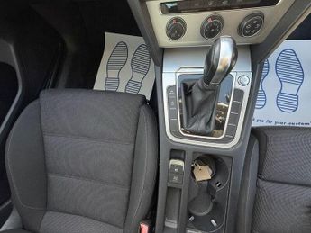 VOLKSWAGEN PASSAT 2.0 TDI BlueMotion Tech SE Business DSG Euro 6 (s/s) 4dr