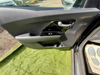 KIA NIRO 1.6 GDi 8.9kWh 3 DCT Euro 6 (s/s) 5dr