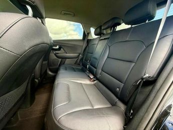 KIA NIRO 1.6 GDi 8.9kWh 3 DCT Euro 6 (s/s) 5dr