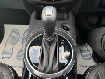 NISSAN JUKE 1.6 Tekna+ Auto Euro 6 5dr