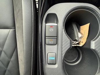 NISSAN JUKE 1.6 Tekna+ Auto Euro 6 5dr