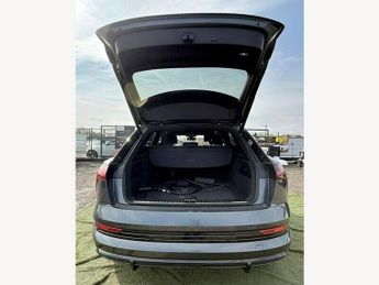 AUDI E-TRON 50 Black Edition Auto quattro 5dr 71.2kWh (11kW Charger)