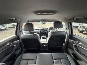 AUDI E-TRON 50 Black Edition Auto quattro 5dr 71.2kWh (11kW Charger)
