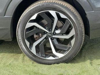 AUDI E-TRON 50 Black Edition Auto quattro 5dr 71.2kWh (11kW Charger)