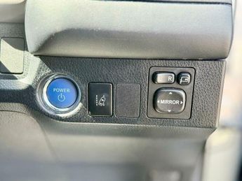 TOYOTA RAV4 2.5 VVT-h Excel CVT 4WD Euro 6 (s/s) 5dr (Safety Sense, Nav)