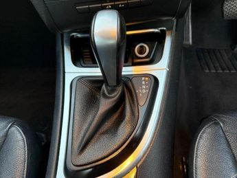 BMW 1 SERIES 2.0 120d Exclusive Edition Steptronic Euro 5 2dr