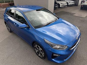 KIA CEED 1.4 T-GDi Blue Edition Hatchback 5dr Petrol DCT Euro 6 (s/s) (13