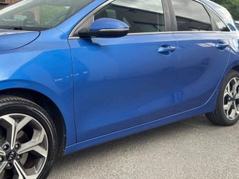 KIA CEED 1.4 T-GDi Blue Edition Hatchback 5dr Petrol DCT Euro 6 (s/s) (13