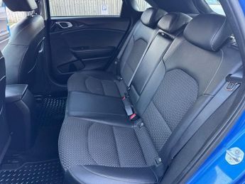 KIA CEED 1.4 T-GDi Blue Edition Hatchback 5dr Petrol DCT Euro 6 (s/s) (13