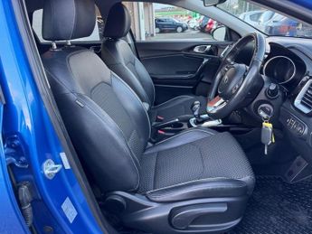 KIA CEED 1.4 T-GDi Blue Edition Hatchback 5dr Petrol DCT Euro 6 (s/s) (13