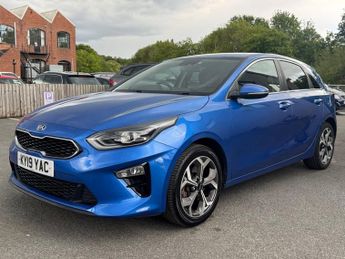 KIA CEED 1.4 T-GDi Blue Edition Hatchback 5dr Petrol DCT Euro 6 (s/s) (13
