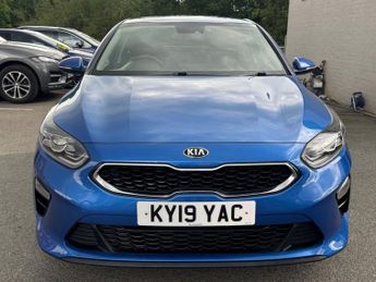 KIA CEED 1.4 T-GDi Blue Edition Hatchback 5dr Petrol DCT Euro 6 (s/s) (13