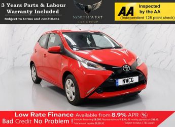 Toyota AYGO 1.0 VVT-i x-play Hatchback 5dr Petrol Manual Euro 6 (68 ps) NATI