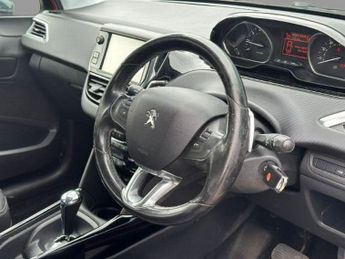 PEUGEOT 2008 1.2 PureTech Allure SUV 5dr Petrol ETG Euro 6 (s/s) (82 ps)