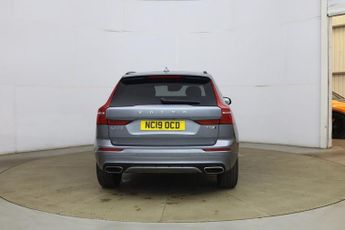 VOLVO XC60 2.0 T5 R-Design SUV 5dr Petrol Auto AWD Euro 6 (s/s) (250 ps)