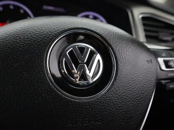 VOLKSWAGEN T-ROC 1.0 TSI GPF Design SUV 5dr Petrol Manual Euro 6 (s/s) (115 ps)
