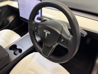 TESLA Model 3 (Dual Motor) Long Range Saloon 4dr Electric Auto 4WDE (346 ps)