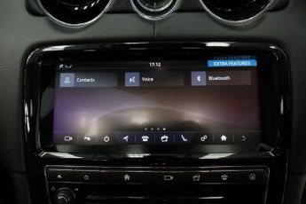 JAGUAR XJ 3.0d V6 Luxury Saloon 4dr Diesel Auto Euro 6 (s/s) (300 ps)