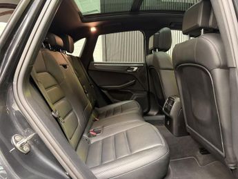 PORSCHE MACAN 2.9T V6 GTS SUV 5dr Petrol PDK 4WD Euro 6 (s/s) (380 ps)