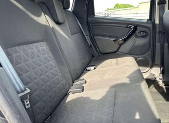 DACIA DUSTER 1.5 dCi Laureate SUV 5dr Diesel Manual Euro 5 (110 ps)
