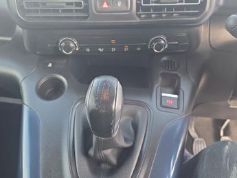 PEUGEOT RIFTER **WAV** 1.5 BlueHDi Allure Standard MPV 5dr Diesel Manual Euro 6