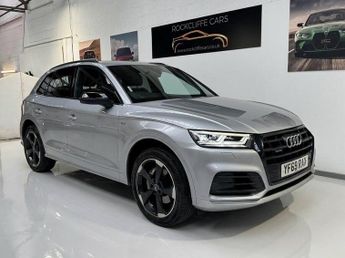 AUDI Q5 2.0 TDI 40 Black Edition SUV 5dr Diesel S Tronic quattro Euro 6 