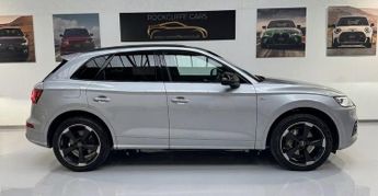 AUDI Q5 2.0 TDI 40 Black Edition SUV 5dr Diesel S Tronic quattro Euro 6 