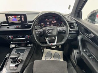 AUDI Q5 2.0 TDI 40 Black Edition SUV 5dr Diesel S Tronic quattro Euro 6 