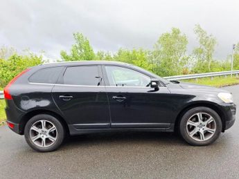 VOLVO XC60 2.4 D5 SE Lux SUV 5dr Diesel Geartronic AWD Euro 5 (205 ps)