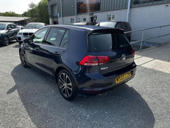 VOLKSWAGEN GOLF 2.0 TDI BlueMotion Tech R-Line Hatchback 5dr Diesel DSG Euro 6 (