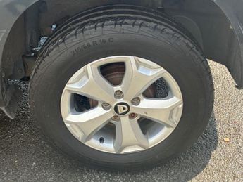 DACIA DUSTER 1.0 TCe Comfort SUV 5dr Bi Fuel Manual Euro 6 (s/s) (100 ps)