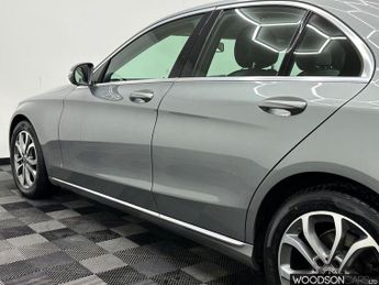 MERCEDES-BENZ C-CLASS 2.0 C200 Sport Saloon 4dr Petrol 7G-Tronic+ Euro 6 (s/s) (184 ps
