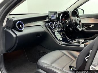 MERCEDES-BENZ C-CLASS 2.0 C200 Sport Saloon 4dr Petrol 7G-Tronic+ Euro 6 (s/s) (184 ps