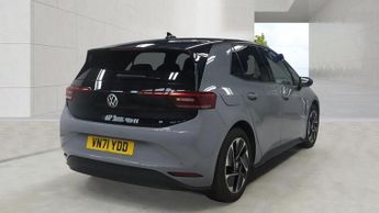 VOLKSWAGEN ID.3 Pro 58kWh Family Hatchback 5dr Electric Auto (145 ps)