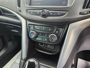 VAUXHALL ZAFIRA TOURER AUTOMATIC 7 SEATER 1.4i Turbo SRi Nav MPV 5dr Petrol Auto Euro 6