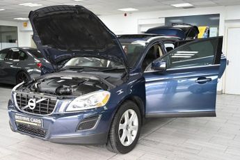 VOLVO XC60 2.4 D5 SE Lux SUV 5dr Diesel Geartronic AWD Euro 5 (215 ps)