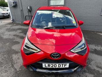 TOYOTA AYGO 1.0 VVT-i x-play Hatchback 5dr Petrol x-shift Euro 6 (71 ps)