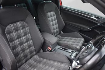 VOLKSWAGEN GOLF 2.0 TDI BlueMotion Tech GTD Hatchback 3dr Diesel Manual Euro 6 (