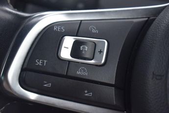 VOLKSWAGEN GOLF 2.0 TDI BlueMotion Tech GTD Hatchback 3dr Diesel Manual Euro 6 (