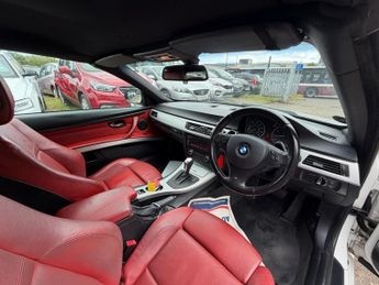 BMW 3 SERIES 2.0 320i M Sport Convertible 2dr Petrol Auto Euro 5 (170 ps)