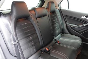 MERCEDES-BENZ GLA 1.6 GLA180 GPF Urban Edition SUV 5dr Petrol 7G-DCT Euro 6 (s/s) 