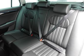 SKODA SUPERB 2.0 TDI Laurin & Klement Estate 5dr Diesel DSG Euro 6 (s/s) (190