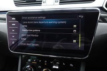 SKODA SUPERB 2.0 TDI Laurin & Klement Estate 5dr Diesel DSG Euro 6 (s/s) (190