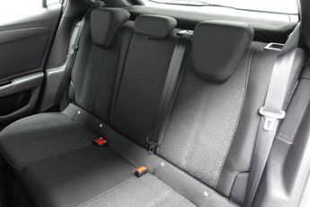 VAUXHALL MOKKA ELECTRIC 50kWh SE Premium SUV 5dr Electric Auto (136 ps)