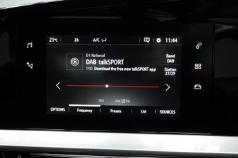 VAUXHALL MOKKA ELECTRIC 50kWh SE Premium SUV 5dr Electric Auto (136 ps)