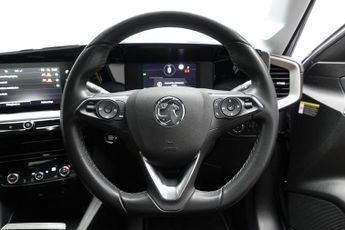 VAUXHALL MOKKA ELECTRIC 50kWh SE Premium SUV 5dr Electric Auto (136 ps)