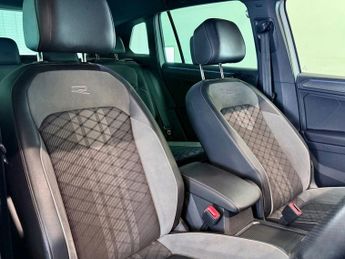 VOLKSWAGEN TIGUAN 1.5 TSI R-Line SUV 5dr Petrol DSG Euro 6 (s/s) (150 ps)