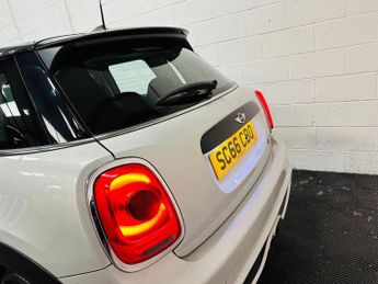 MINI HATCH 2.0 Cooper S Hatchback 5dr Petrol Manual Euro 6 (s/s) (192 ps)
