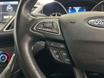 FORD C-MAX 1.5 TDCi Titanium MPV 5dr Diesel Powershift Euro 6 (s/s) (120 ps