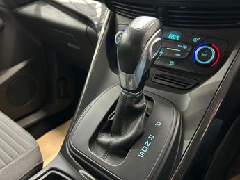 FORD C-MAX 1.5 TDCi Titanium MPV 5dr Diesel Powershift Euro 6 (s/s) (120 ps